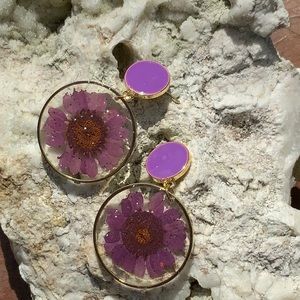 PRESSED FLOWER CIRCLE EARRINGS